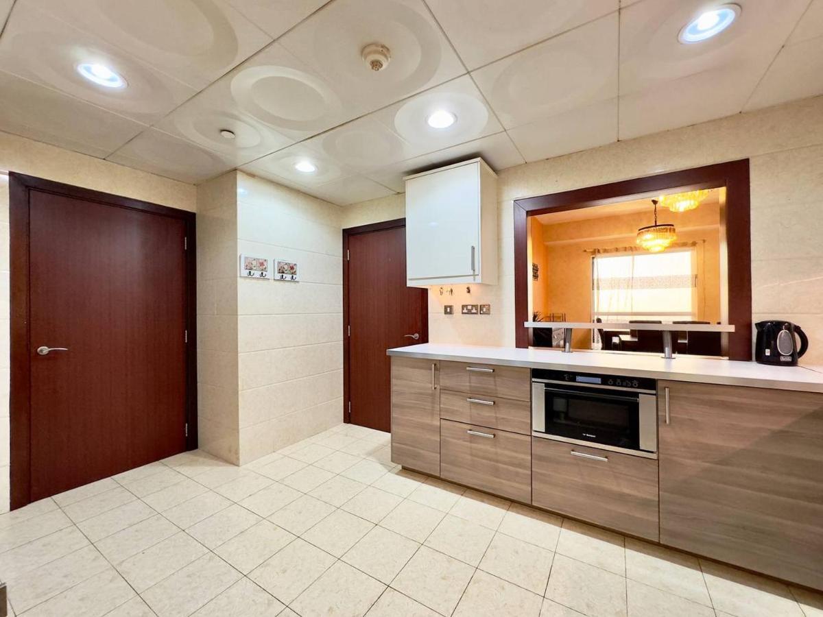 Ar Holiday Home Jbr 2 Dubai Dış mekan fotoğraf
